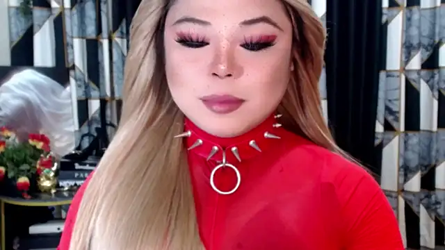 Snapshot of Mistress_DOMnicaaxx chatting on 12-18-25, 07:13 Mistress DOMnicaaxx online show from 12-18-25, 07:13