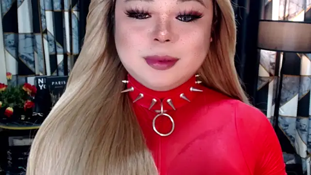 Snapshot of Mistress_DOMnicaaxx chatting on 11-11-25, 09:26 Mistress DOMnicaaxx online show from 11-11-25, 09:26