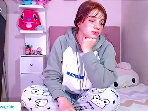 Vannessa  Shy online show from 12-19-25, 01:42