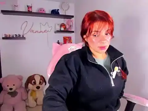 Snapshot of Vannessa__Shy chatting on 04-25-26, 03:31 Vannessa Shy online show from 04-25-26, 03:31