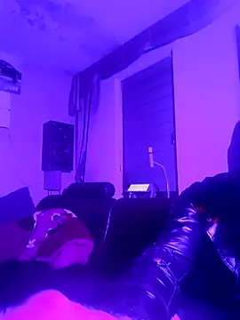 Snapshot of Crystalbitchx chatting on 12-02-24, 11:35 Crystalbitchx online show from 12-02-24, 11:35