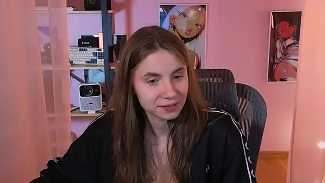  AnnaStark  online show from 05-20-26, 08:39