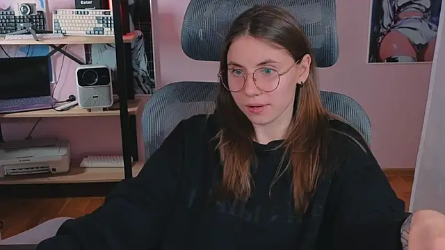  AnnaStark  online show from 05-08-26, 03:21