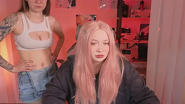  AnnaStark  online show from 04-03-26, 08:26