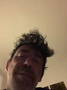 Snapshot of maxximere chatting on 02-25-26, 11:37 maxximere online show from 02-25-26, 11:37