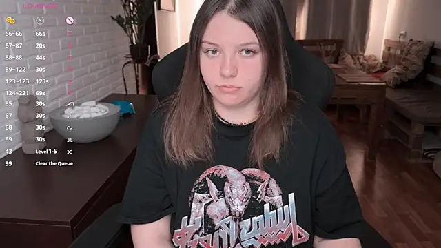 XNirvanaX online show from 04-06-26, 05:19