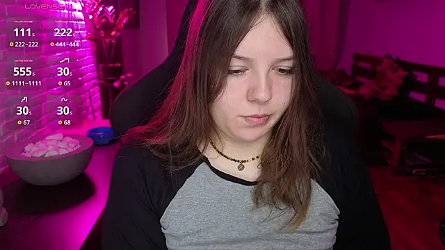 XNirvanaX online show from 04-22-26, 04:41
