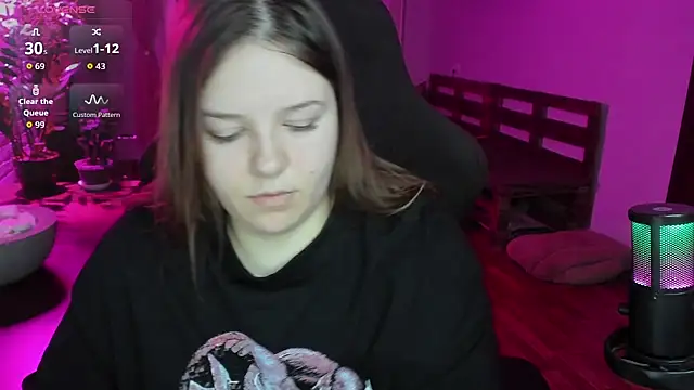 XNirvanaX online show from 12-20-25, 04:15