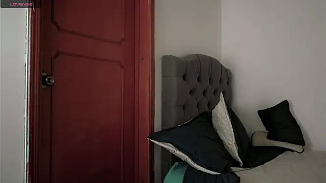 Irina Grant online show from 02-08-25, 06:22