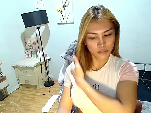 luxxy grand online show from 07-15-26, 11:06