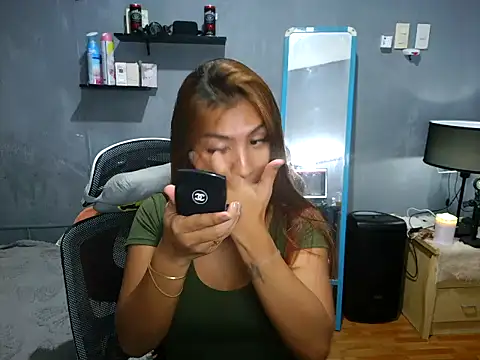 luxxy grand online show from 11-20-25, 06:08