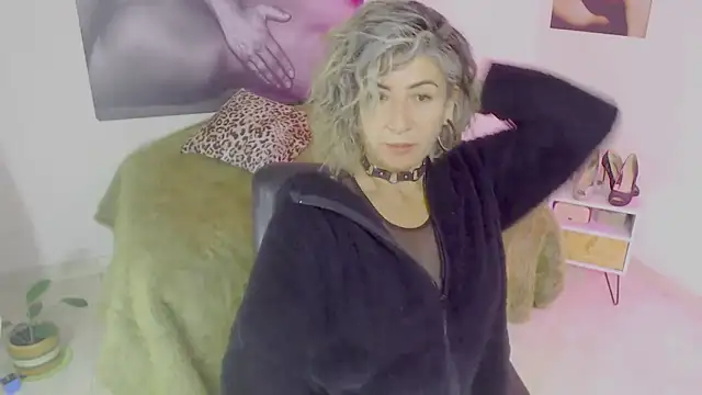 agnes blackmoree online show from 12-07-24, 10:50