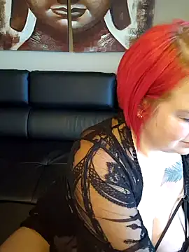 Snapshot of SarahDelSol chatting on 02-07-25, 08:33 SarahDelSol online show from 02-07-25, 08:33