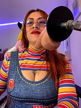 Luna Paris  online show from 11-20-25, 11:03