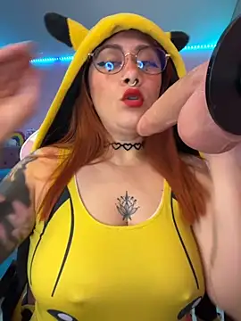 Luna Paris  online show from 10-08-25, 09:59