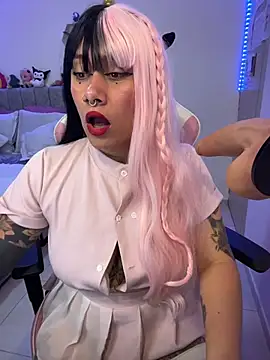 Luna Paris  online show from 03-17-26, 02:31