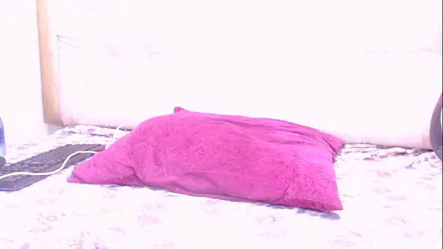 ZoeRoss2u online show from 01-10-26, 10:27