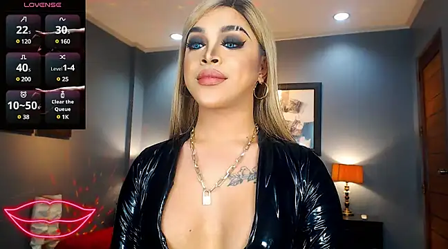 BitchyTYRA online show from 02-22-25, 06:17