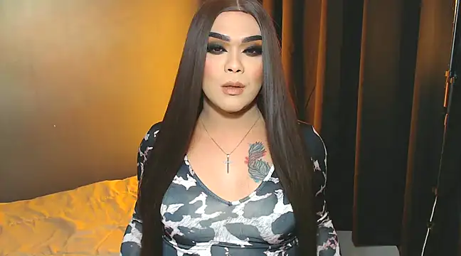 Snapshot of VictoriaEliz chatting on 02-04-25, 11:05 VictoriaEliz online show from 02-04-25, 11:05