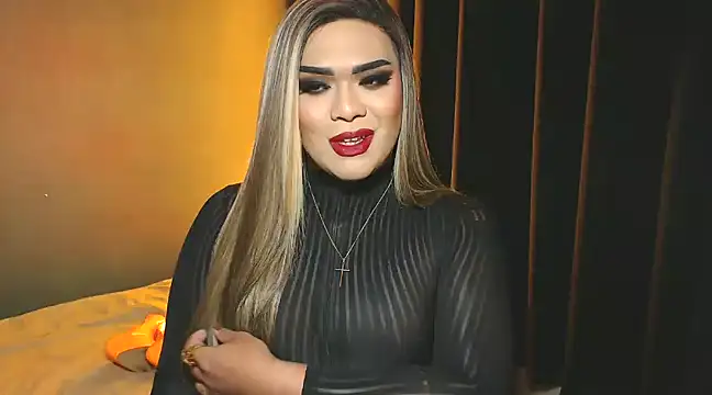 Snapshot of VictoriaEliz chatting on 12-25-24, 12:47 VictoriaEliz online show from 12-25-24, 12:47