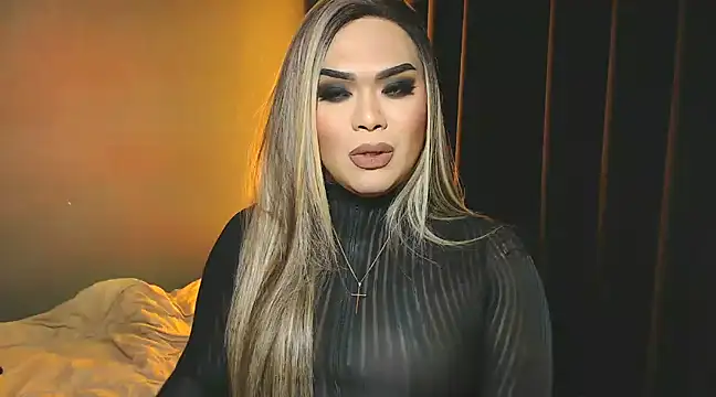 Snapshot of VictoriaEliz chatting on 12-20-24, 10:43 VictoriaEliz online show from 12-20-24, 10:43