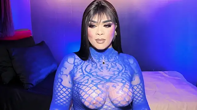 VictoriaEliz online show from 12-16-25, 10:14