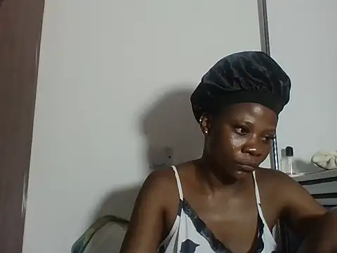 Sweetbaby004 online show from 02-04-26, 07:42