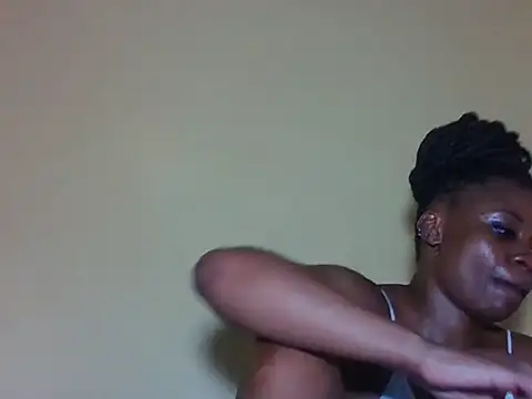 Sweetbaby004 online show from 05-18-26, 08:35