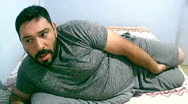 Snapshot of lucasprloco chatting on 03-13-25, 11:38 lucasprloco online show from 03-13-25, 11:38