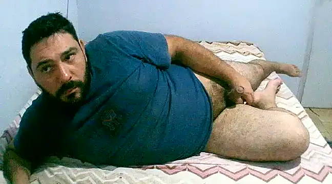 Snapshot of lucasprloco chatting on 03-18-25, 10:48 lucasprloco online show from 03-18-25, 10:48