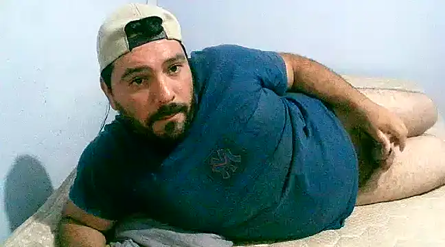 Snapshot of lucasprloco chatting on 03-06-25, 12:21 lucasprloco online show from 03-06-25, 12:21