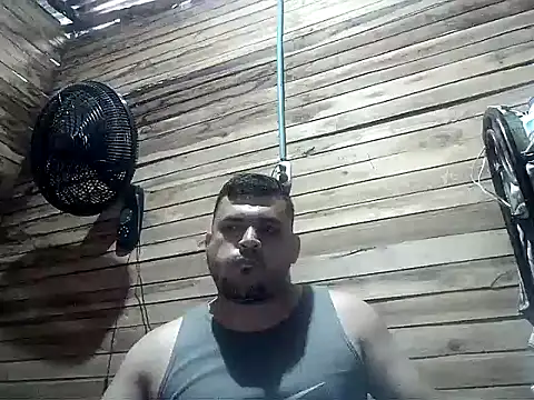 Arcangel 05 online show from 04-15-26, 01:59