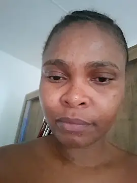 SweetAppleCandyxx online show from 11-06-25, 08:51