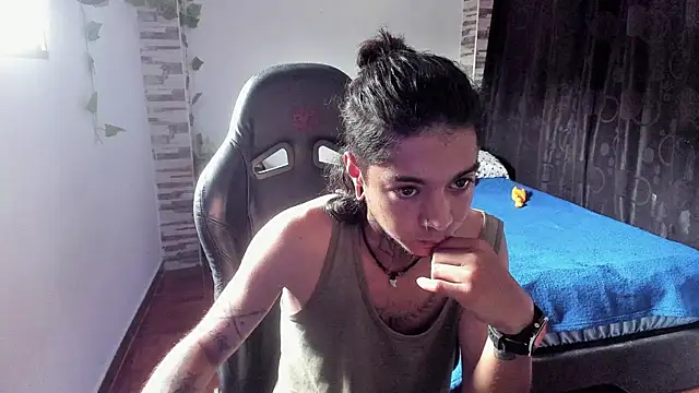 saad man online show from 10-18-25, 03:36