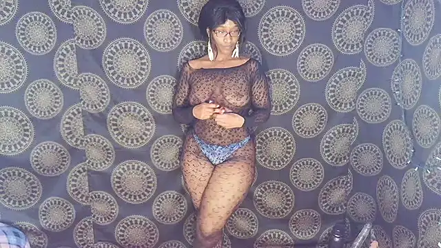 LunaRai online show from 01-10-26, 12:06