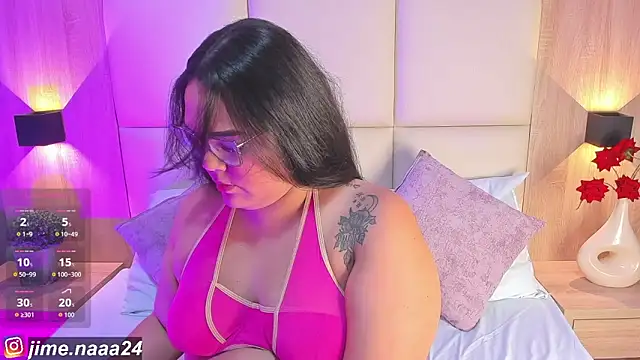 jimena24  online show from 04-05-26, 01:12