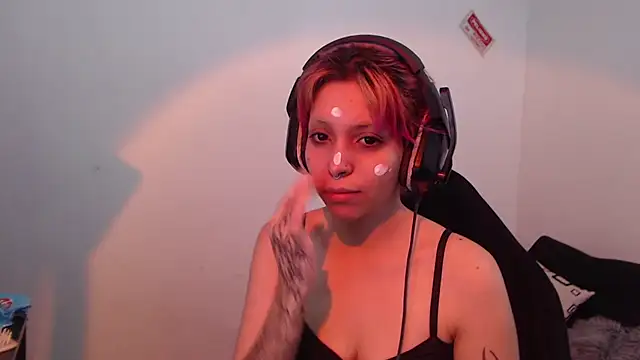 Snapshot of MaryJannes chatting on 11-07-25, 06:34 MaryJannes online show from 11-07-25, 06:34