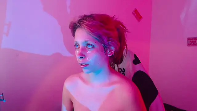 Snapshot of MaryJannes chatting on 10-29-25, 07:18 MaryJannes online show from 10-29-25, 07:18