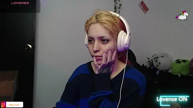 Snapshot of MaryJannes chatting on 12-02-25, 03:14 MaryJannes online show from 12-02-25, 03:14