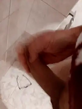 Alex 7422 online show from 12-21-25, 01:46