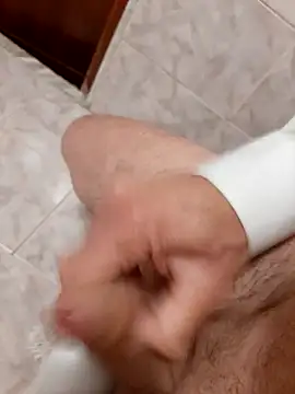 Alex 7422 online show from 10-27-25, 02:18