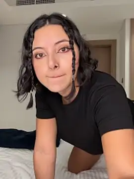 alexademie1 online show from 04-17-26, 03:04