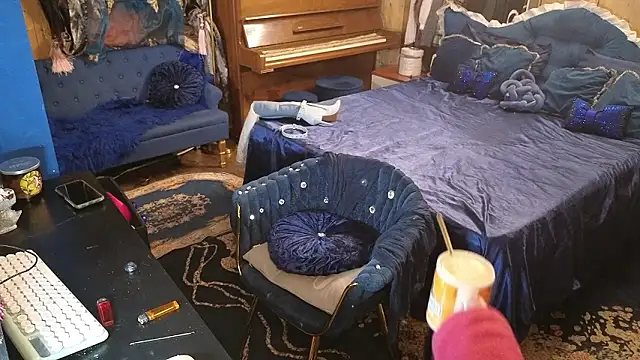 VanessaDoyle online show from 01-11-26, 04:52