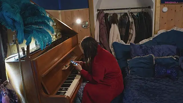 VanessaDoyle online show from 02-09-26, 08:45