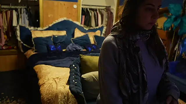 VanessaDoyle online show from 03-25-26, 08:35