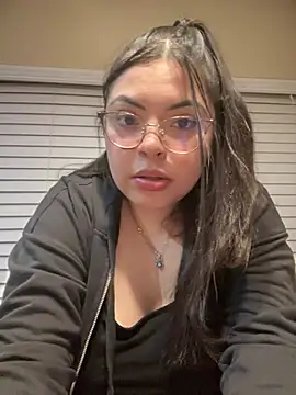 drizzypeach602 online show from 03-08-25, 05:49