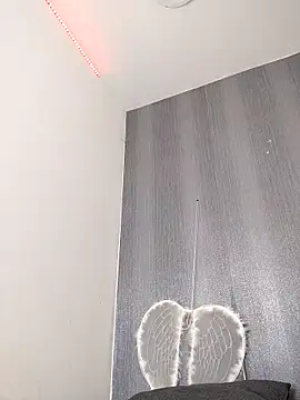 Amira Milker online show from 02-26-25, 07:10