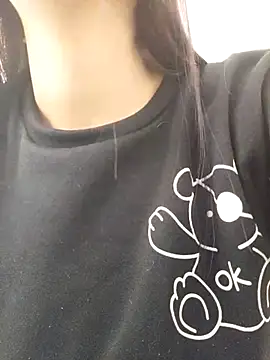 Amira Milker online show from 03-11-25, 01:01