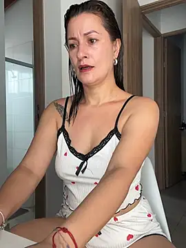 Verito hot online show from 02-01-26, 02:04