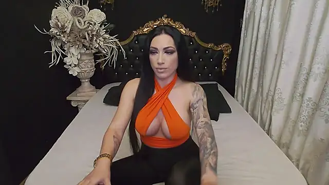 Snapshot of MichaelaDark chatting on 03-12-25, 04:19 MichaelaDark online show from 03-12-25, 04:19